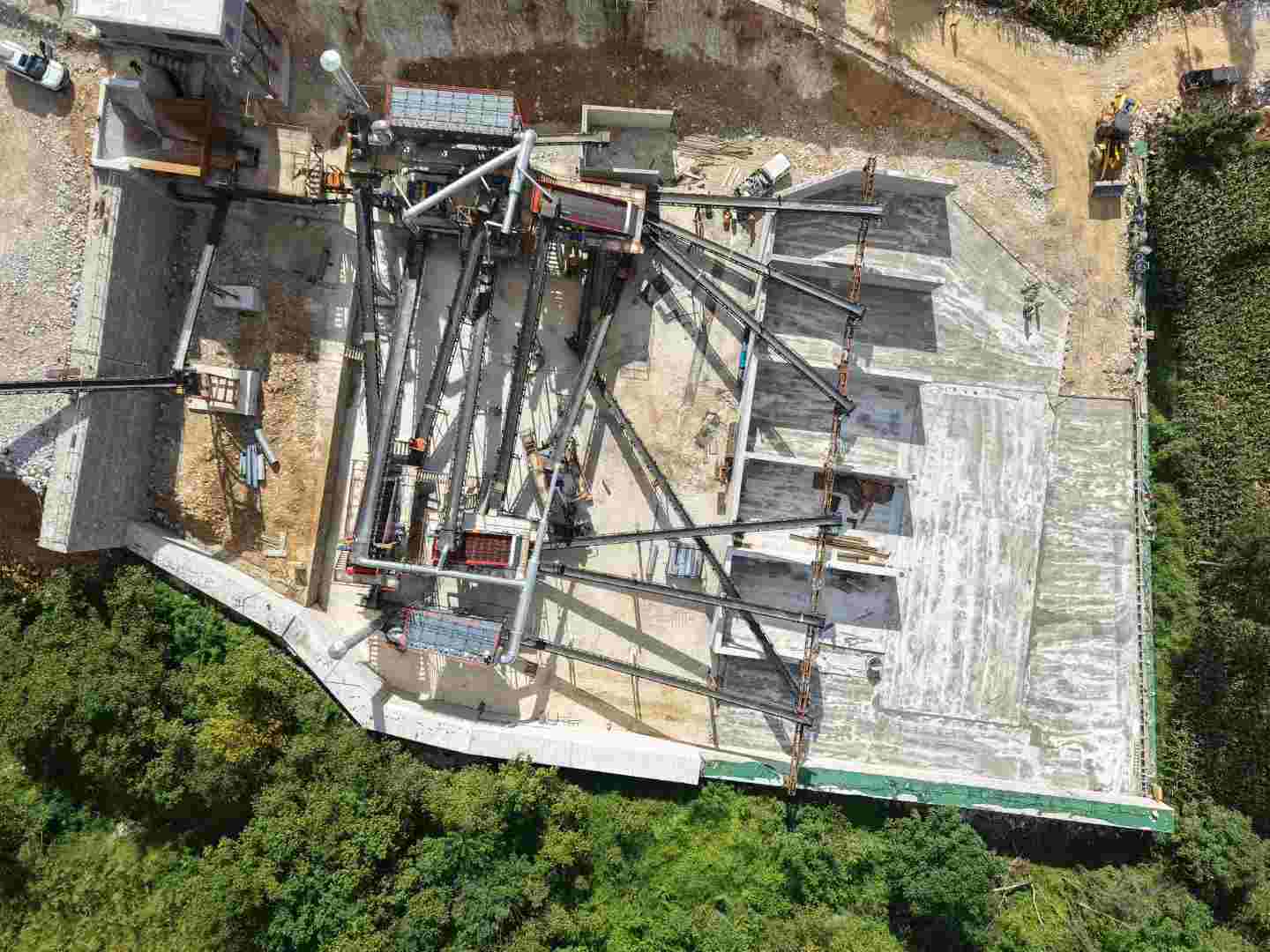 【獨家揭秘】2025年建筑垃圾處理黑科技：全套生產線方案配置攻略，投資必